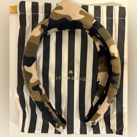 Lele Sadoughi Camouflage Knotted Headband - Picture 4 of 4